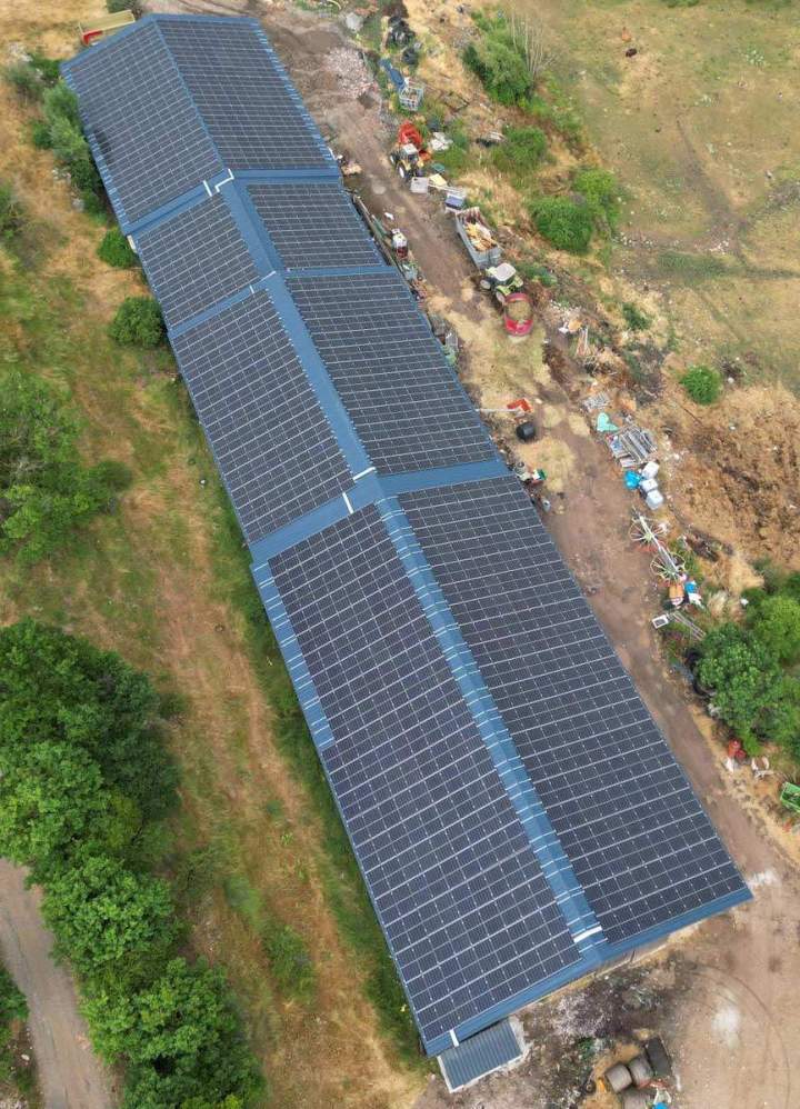 Travaux d'entretien panneaux photovoltaïques Roquebrune-sur-Argens